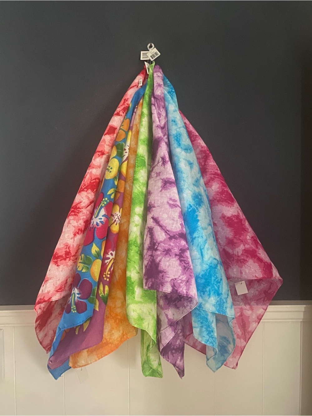 NWT Lot of 8 Cotton Bandanas - 6 Tie Dye & 2 Floral Handkerchief Bundle